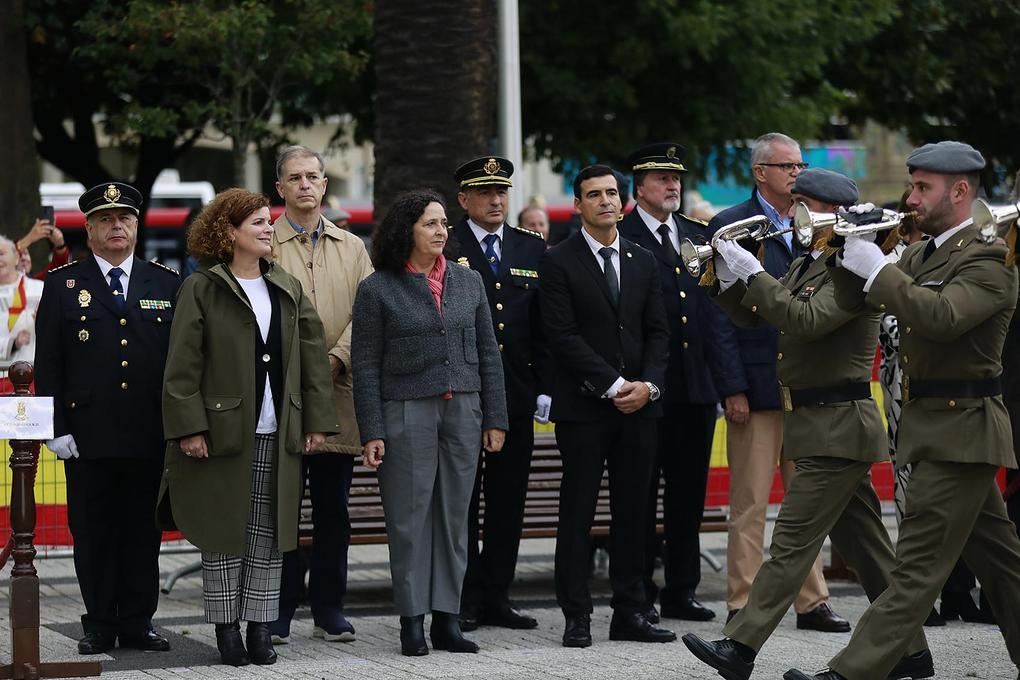 belen-campo-asiste-acto-solemne-izado-bandera-coruna-motivo-dia-fiesta-nacional