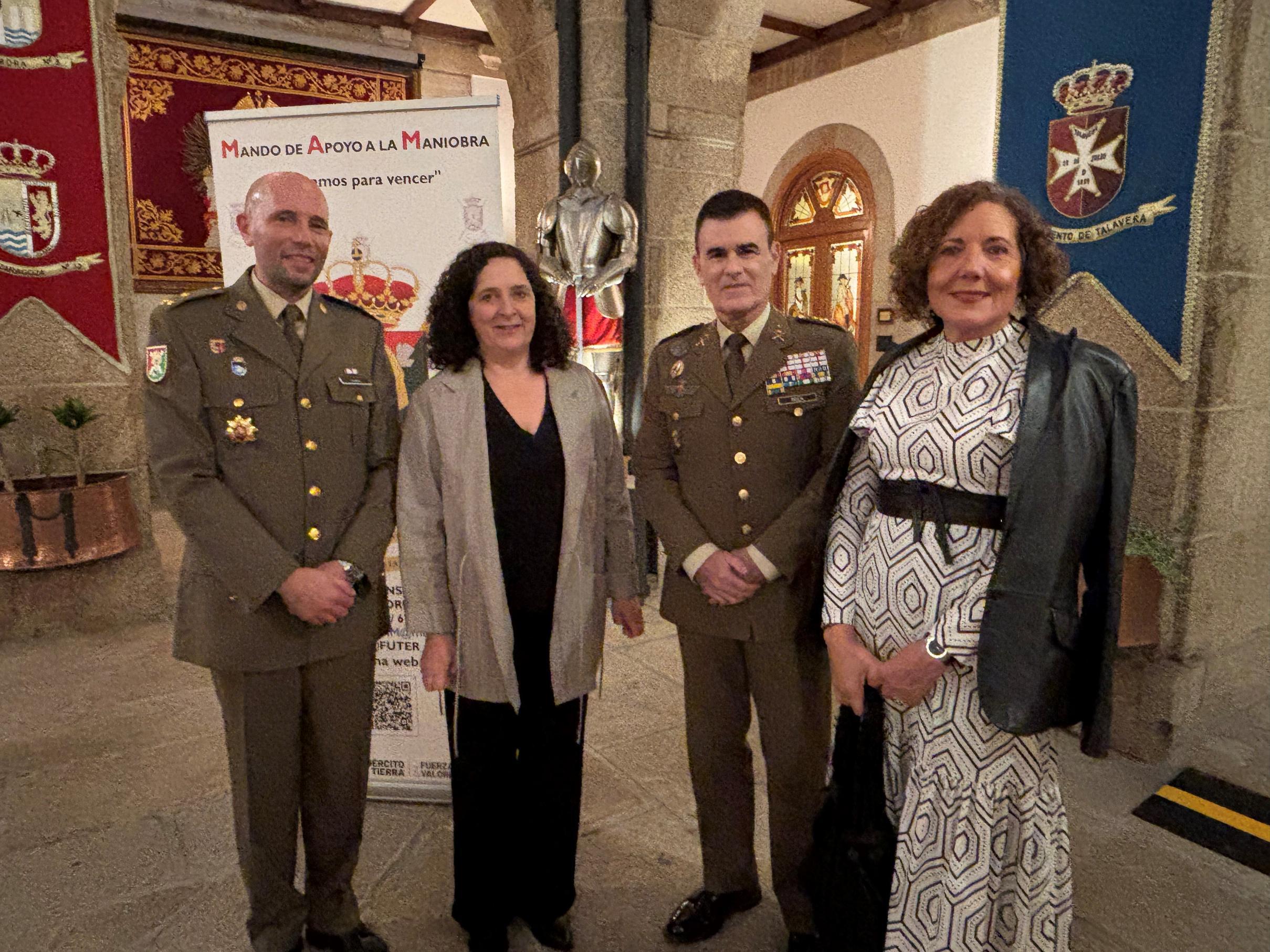 belen-campo-asiste-presentacion-libro-antigua-capitania-general