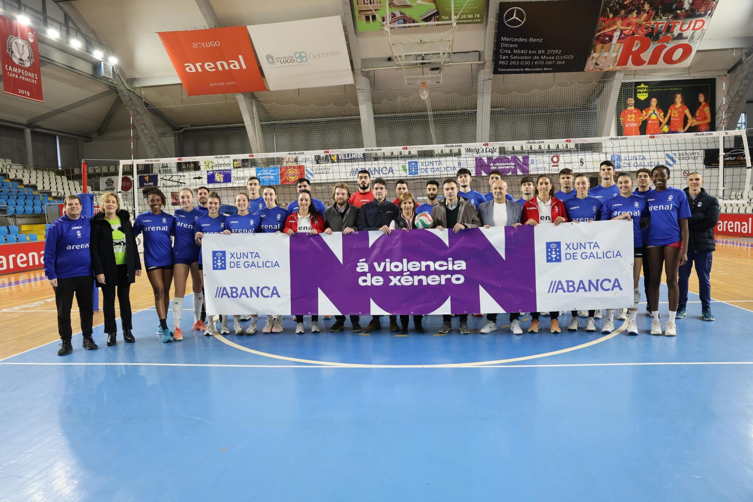 xunta-equipos-femeninos-lucenses-colaboran-campana